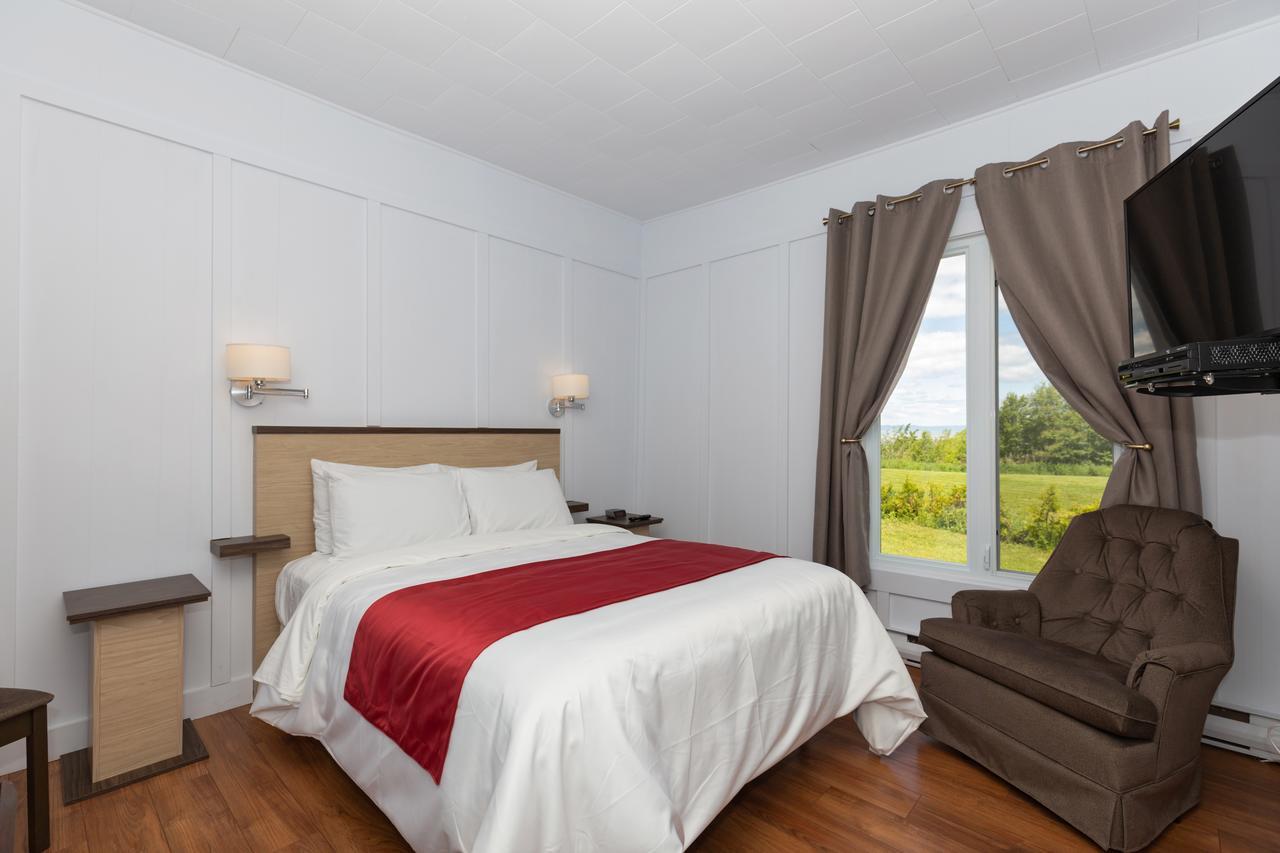 Motel Au Fleuve D'Argent Rivière-du-Loup Eksteriør bilde